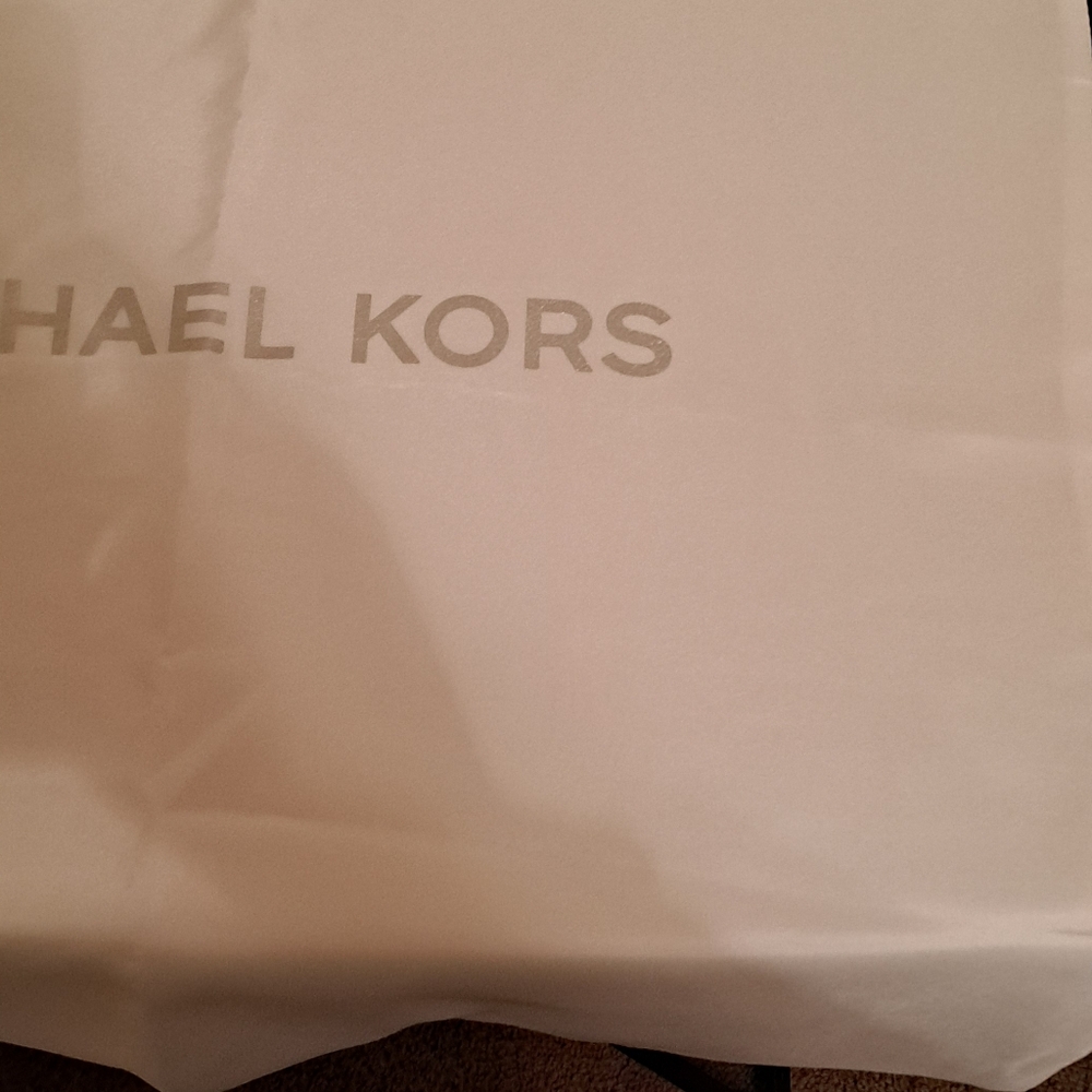 Michael Kors NWT XL Dust Bag - Picture 2 of 6